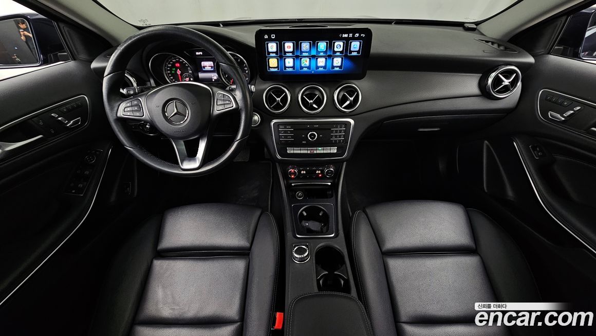 Mercedes-Benz GLA-Class 2018