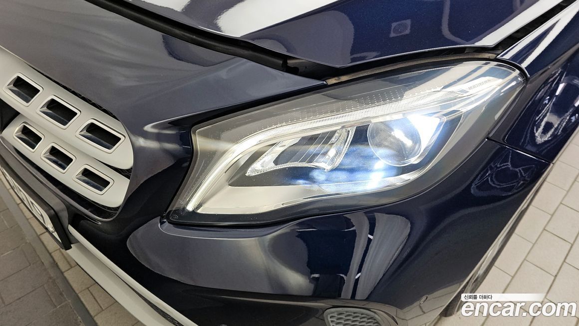 Mercedes-Benz GLA-Class 2018