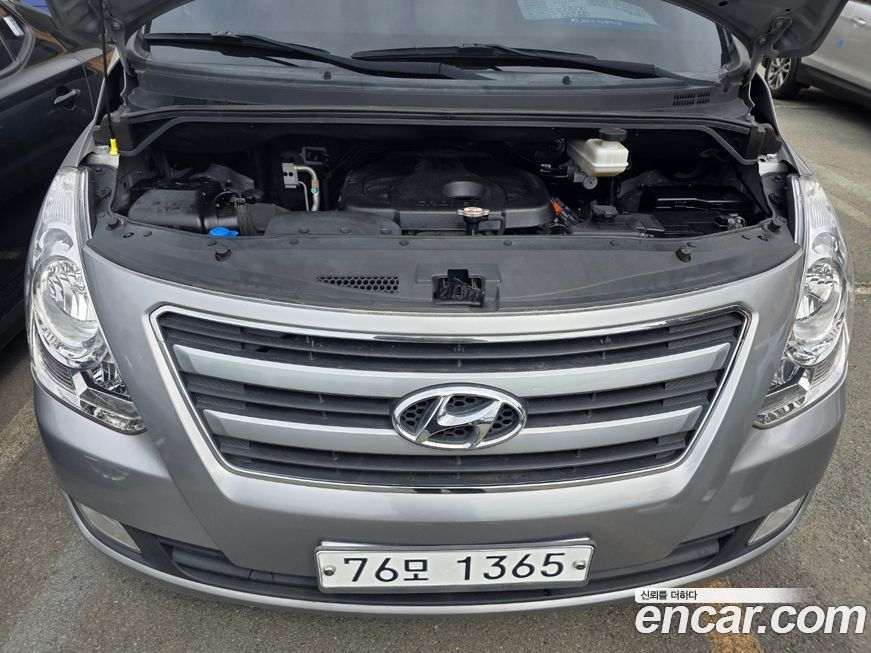 Hyundai Starex 2017