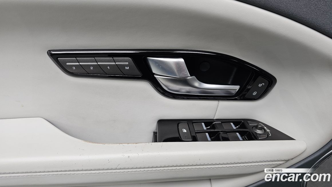 Land Rover Range Rover Evoque 2016