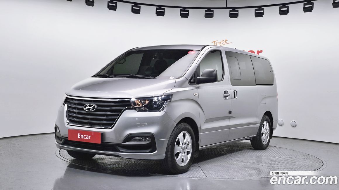 Hyundai Starex 2019