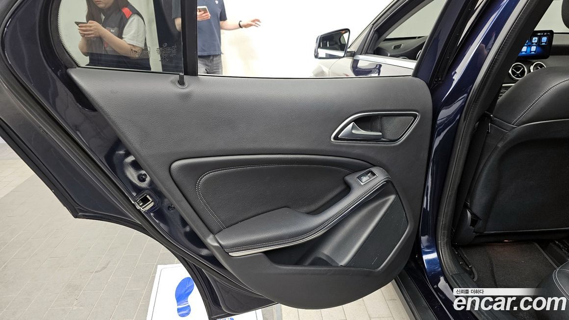 Mercedes-Benz GLA-Class 2018