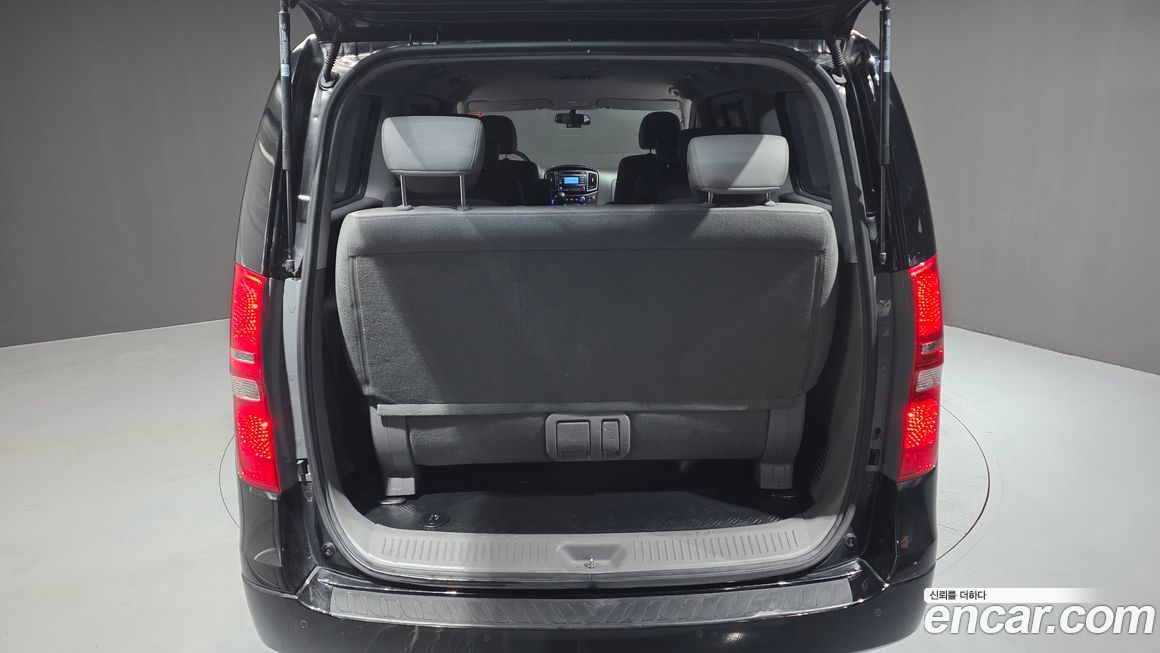 Hyundai Starex 2019