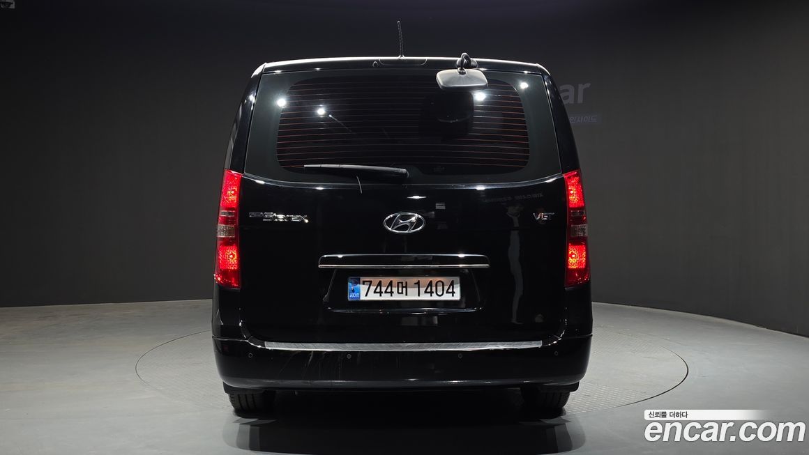 Hyundai Starex 2019
