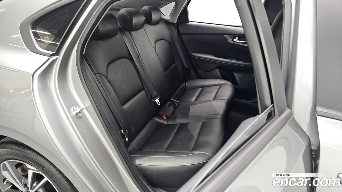 Kia K3 2023