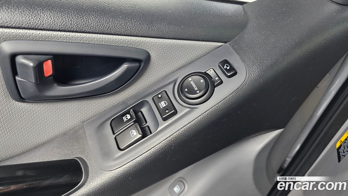 Hyundai Starex 2019
