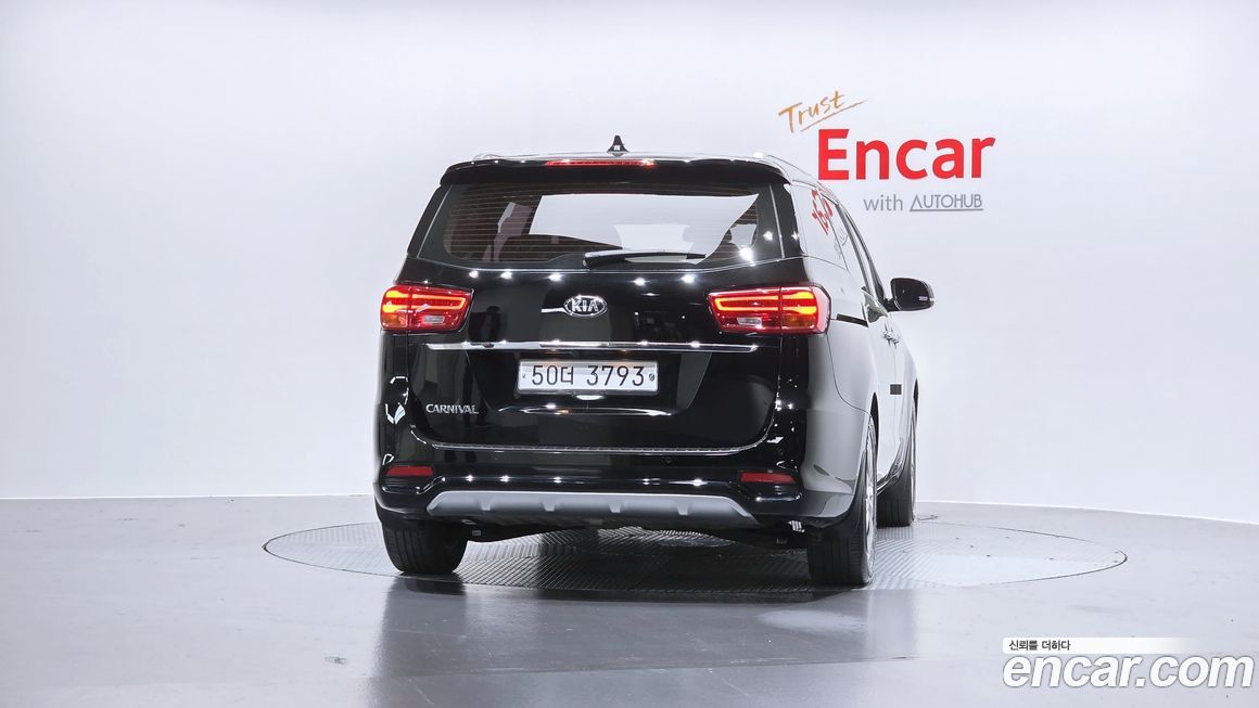 Kia Canival 2019
