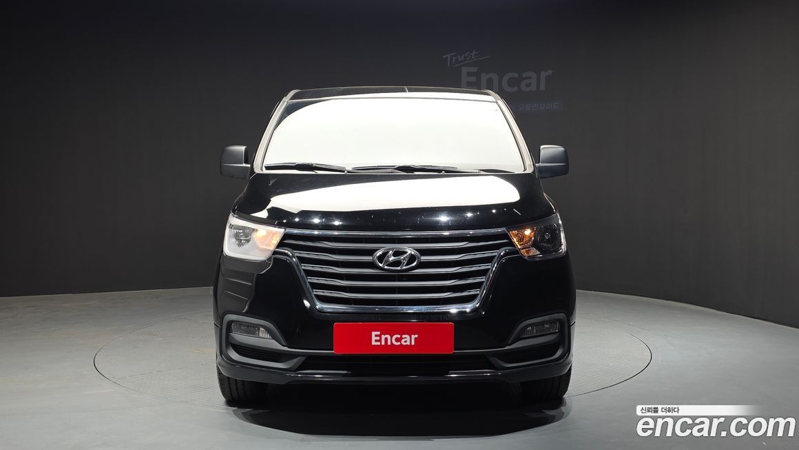 Hyundai Starex 2019