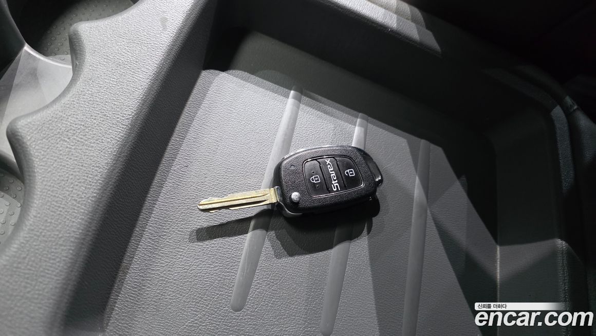 Hyundai Starex 2019