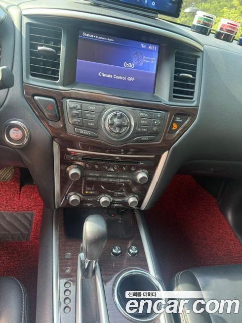 Nissan Pathfinder 2015