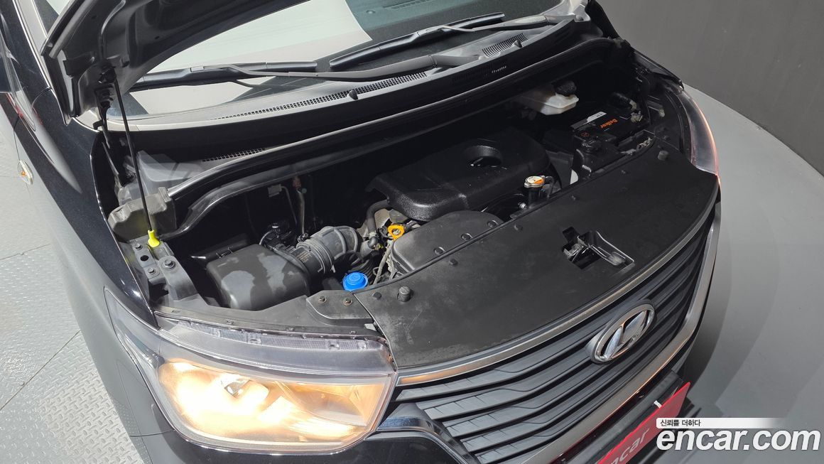 Hyundai Starex 2019