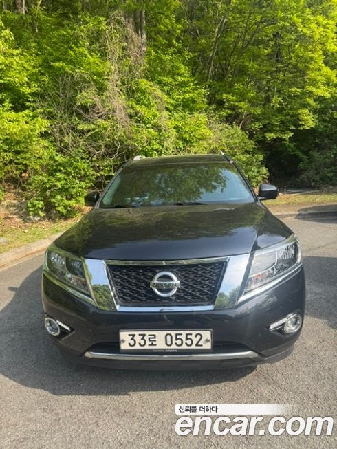 Nissan Pathfinder 2015