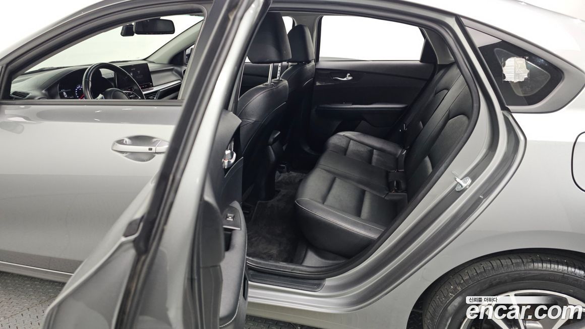 Kia K3 2023