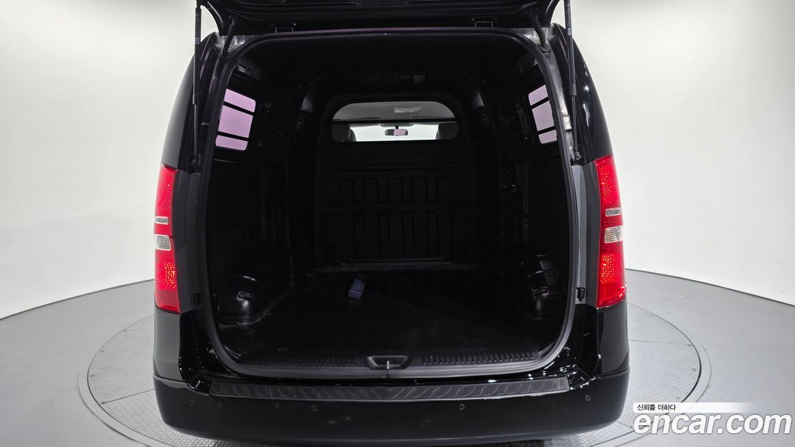 Hyundai Starex 2019