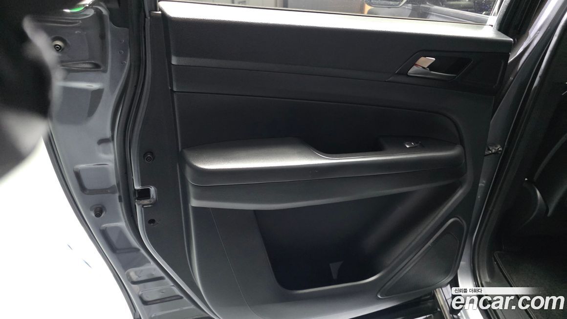 KG_Mobility_Ssangyong Rexton 2020