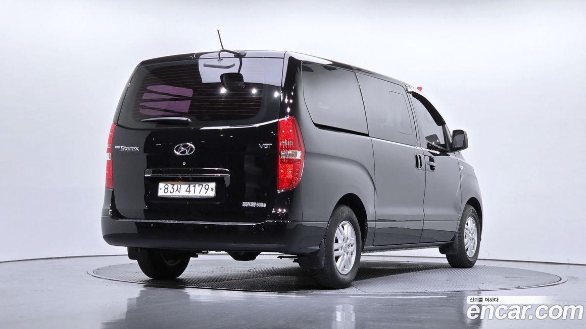 Hyundai Starex 2019