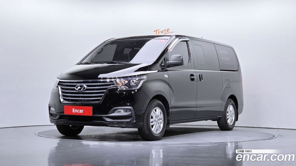 Hyundai Starex 2019