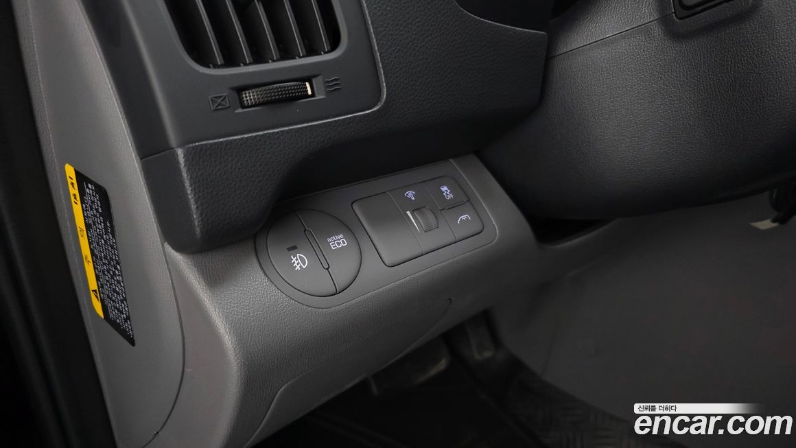 Hyundai Starex 2019