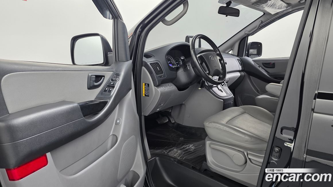 Hyundai Starex 2019