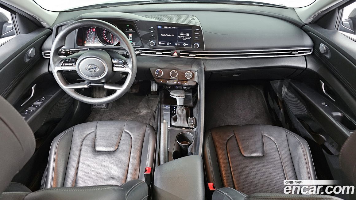 Hyundai AVANTE 2023