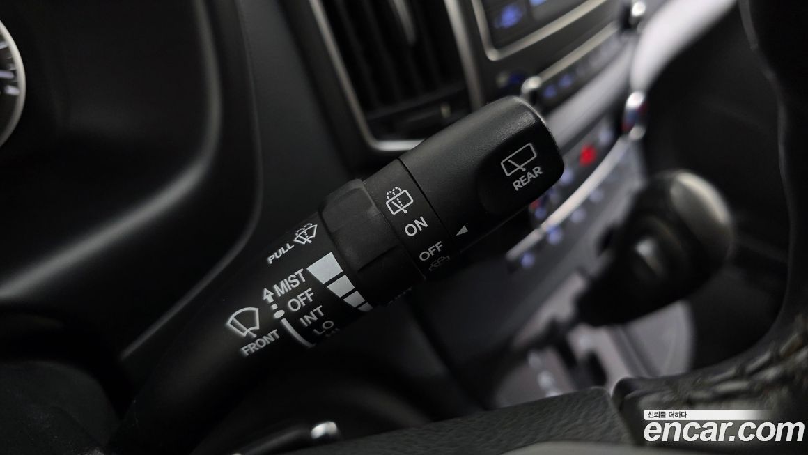 Hyundai Starex 2019