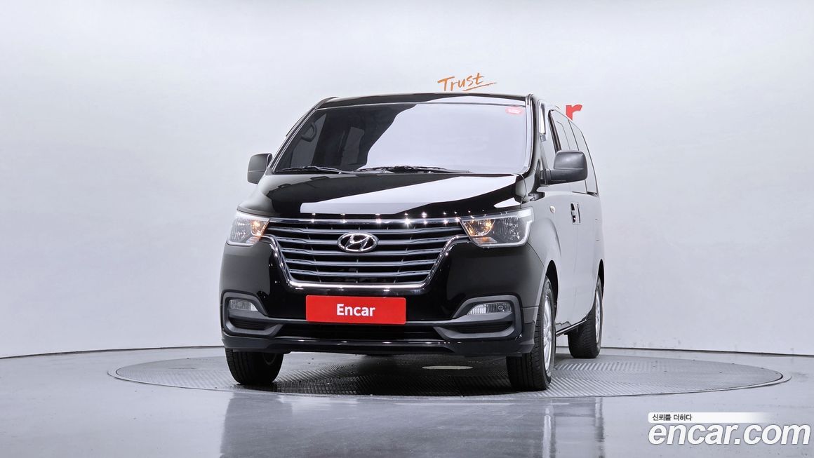 Hyundai Starex 2019
