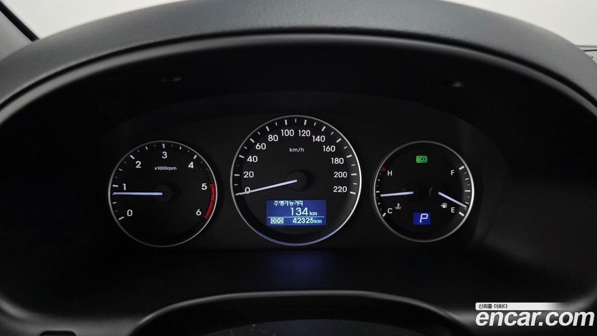 Hyundai Starex 2019