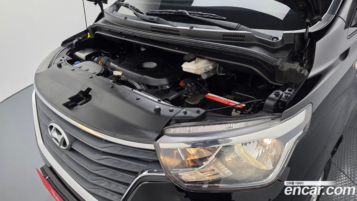 Hyundai Starex 2019