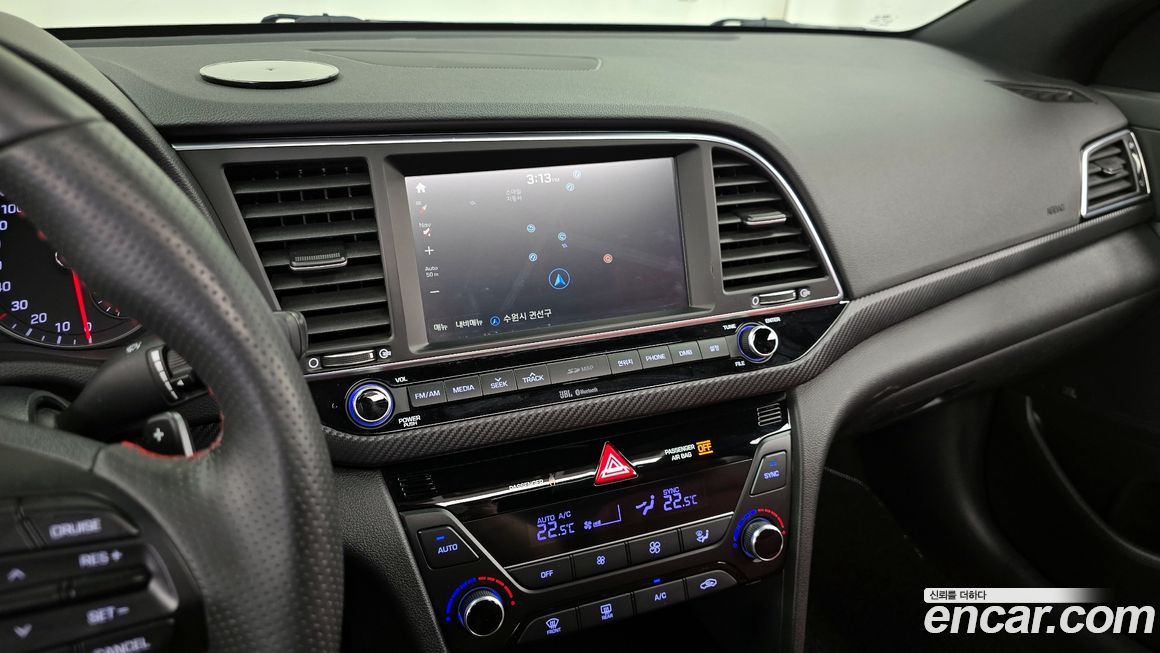 Hyundai AVANTE 2017