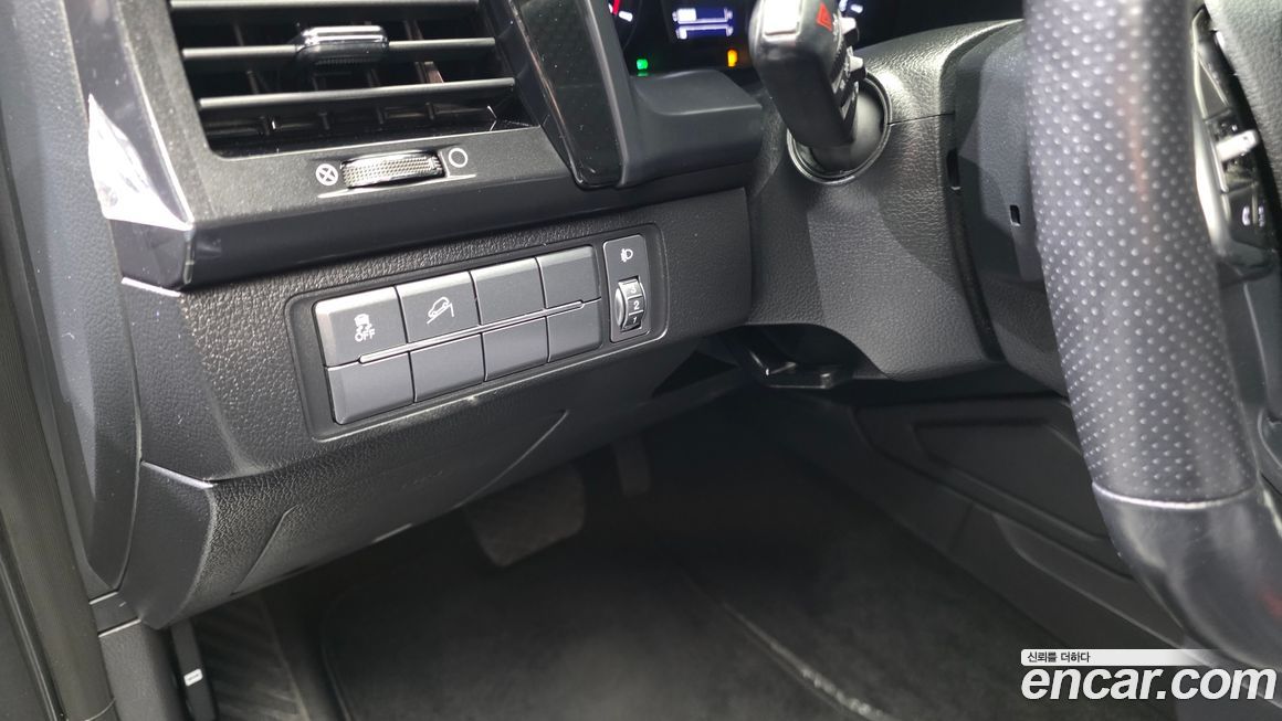 KG_Mobility_Ssangyong Rexton 2020