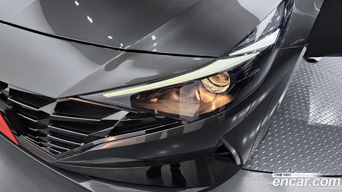 Hyundai AVANTE 2023