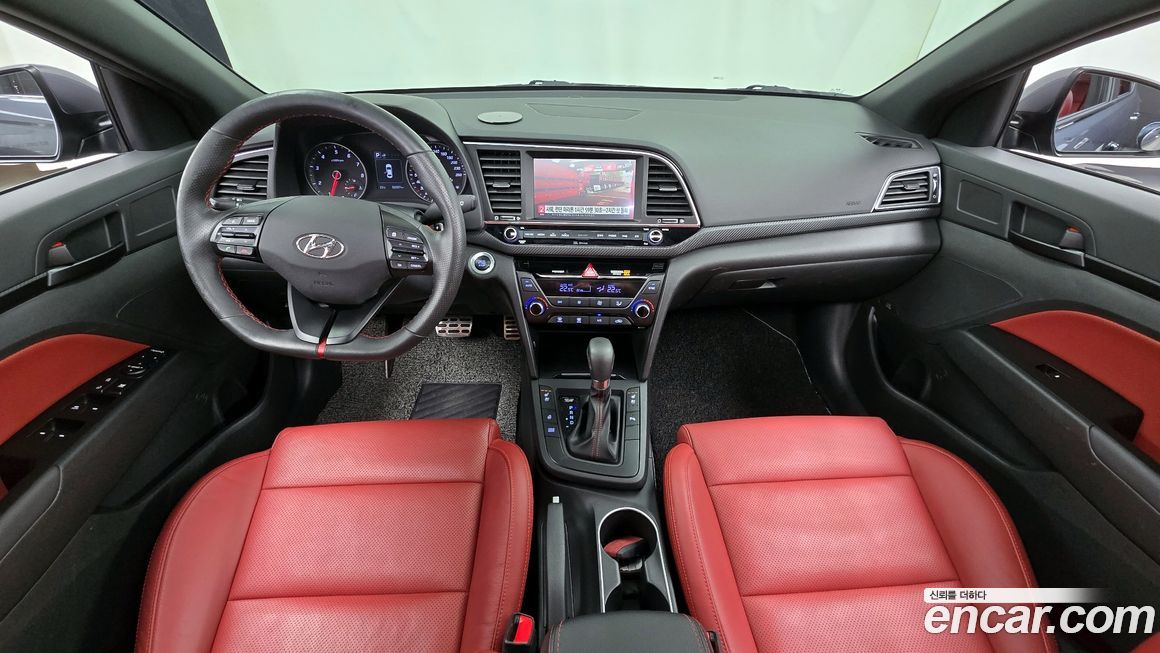 Hyundai AVANTE 2017