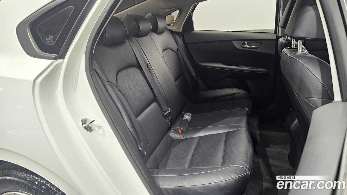 Kia K3 2021