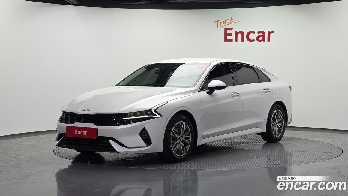 Kia K5 2023