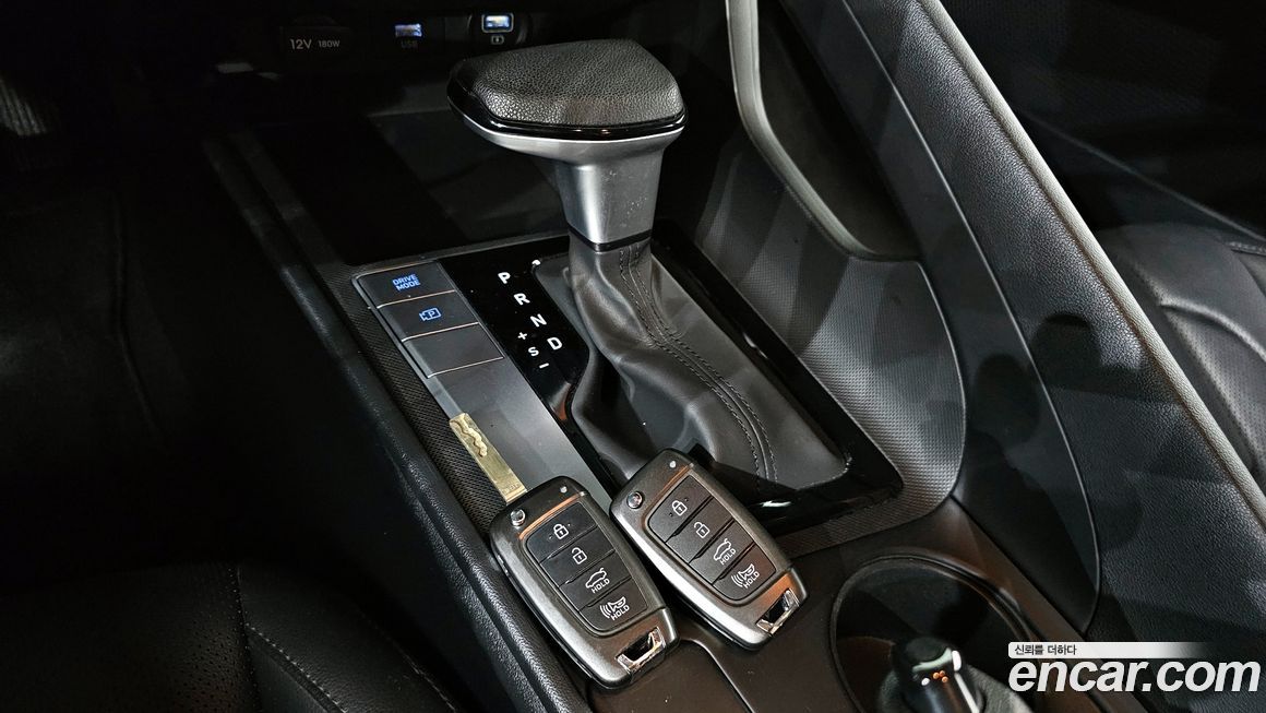 Hyundai AVANTE 2023