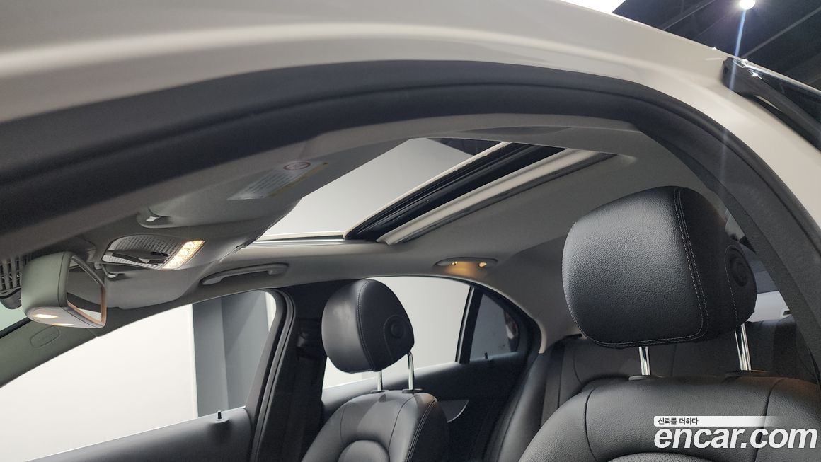 Mercedes-Benz C-Class 2016