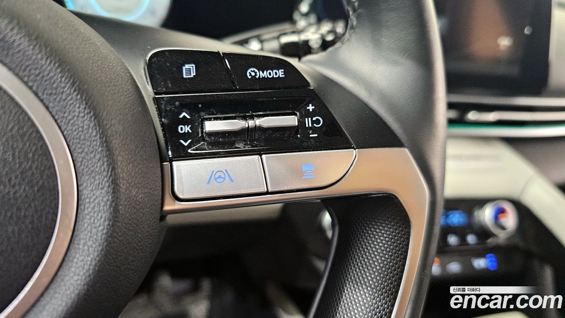 Hyundai AVANTE 2021