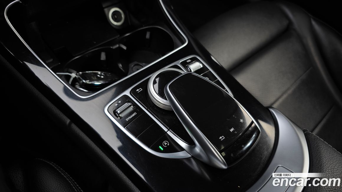 Mercedes-Benz C-Class 2018