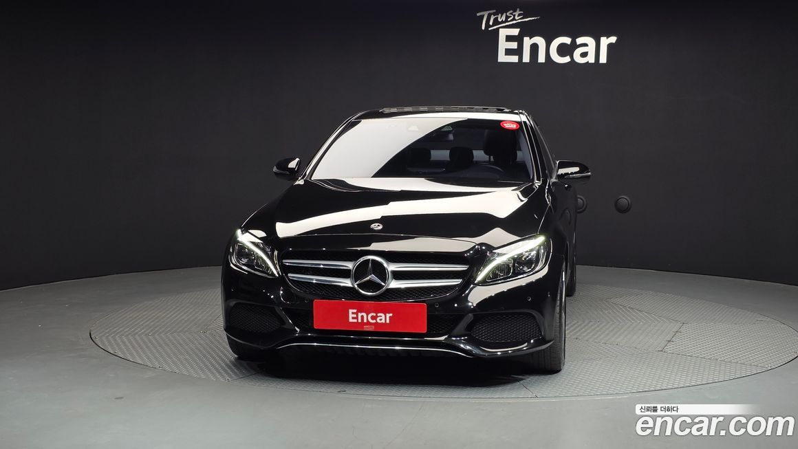 Mercedes-Benz C-Class 2018