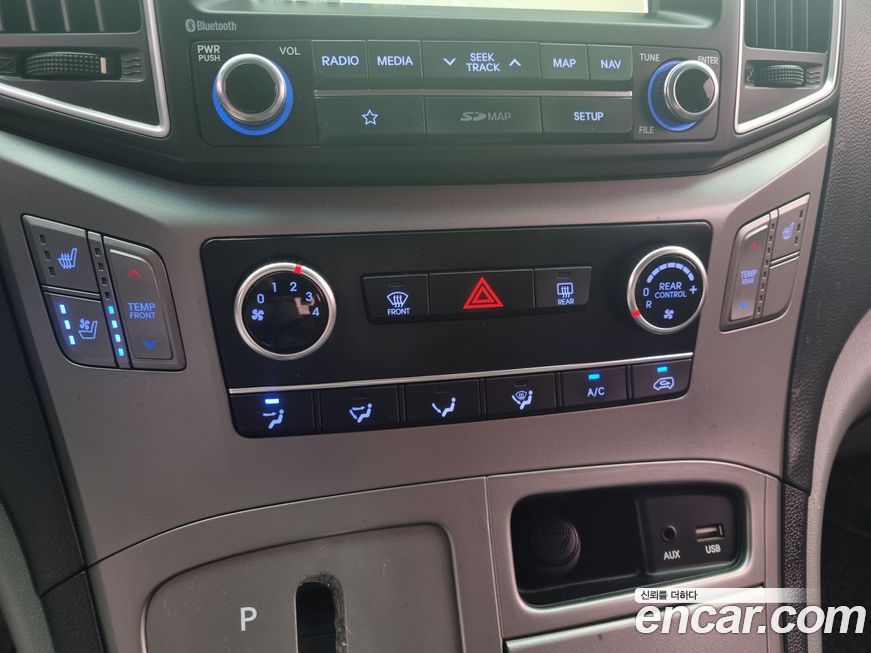 Hyundai Starex 2018