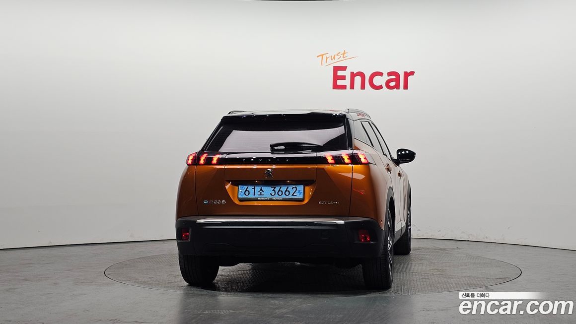 Peugeot 2008 2021