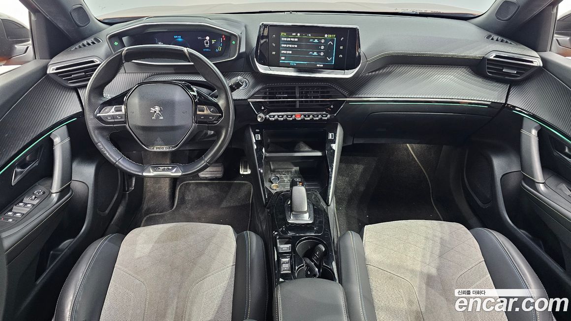 Peugeot 2008 2021