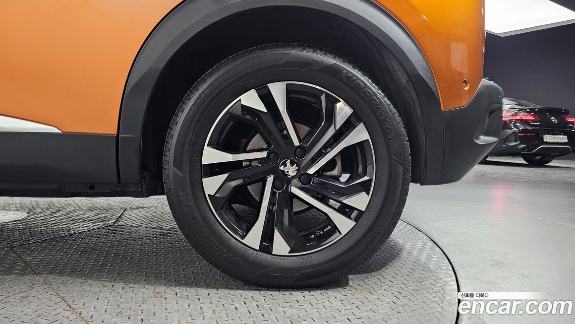 Peugeot 2008 2021