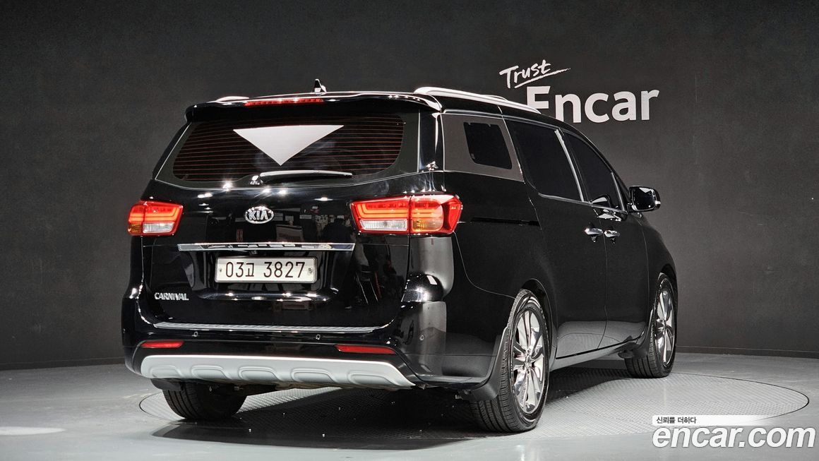 Kia Canival 2018