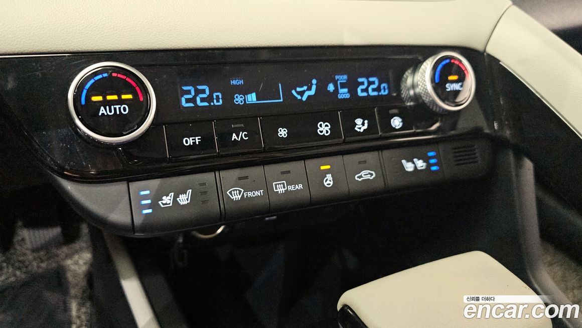 Hyundai AVANTE 2021
