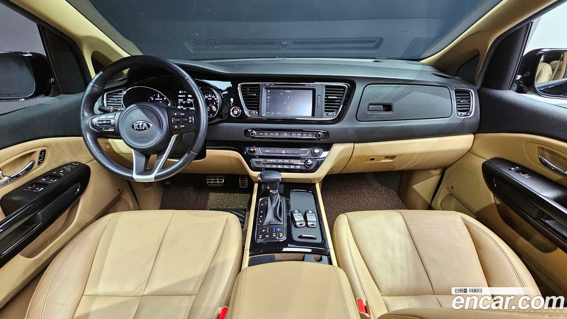 Kia Canival 2018