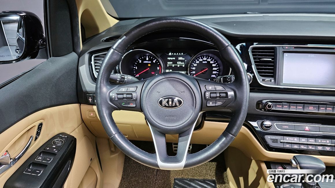 Kia Canival 2018