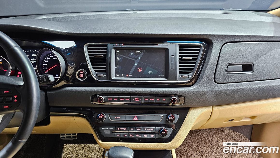 Kia Canival 2018