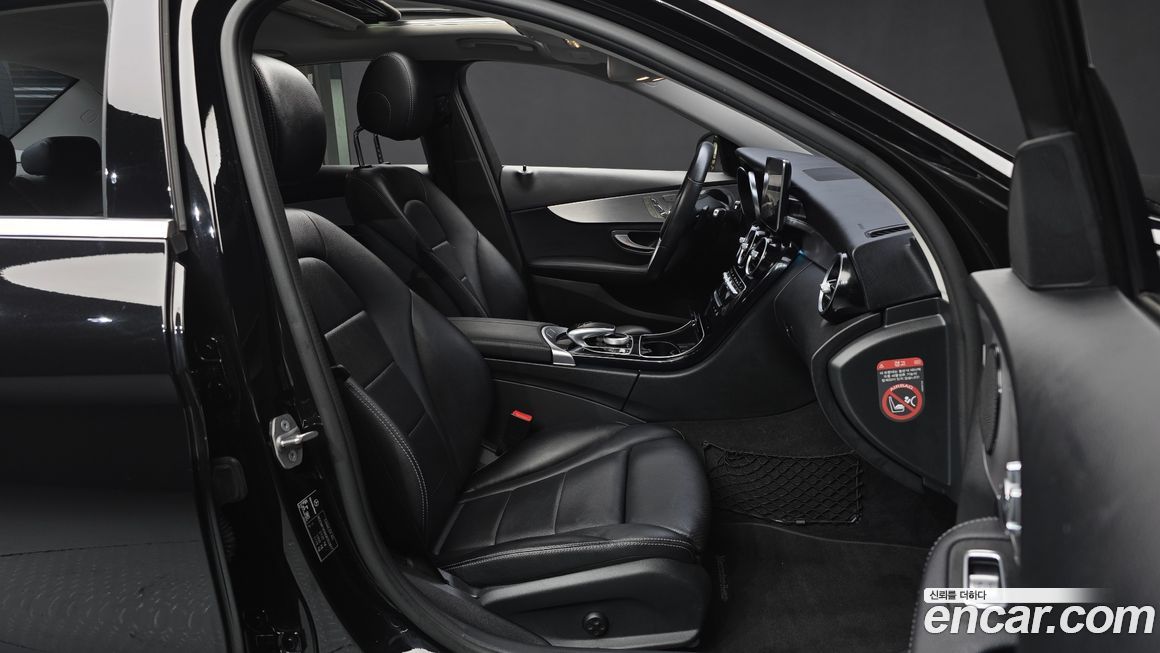 Mercedes-Benz C-Class 2018