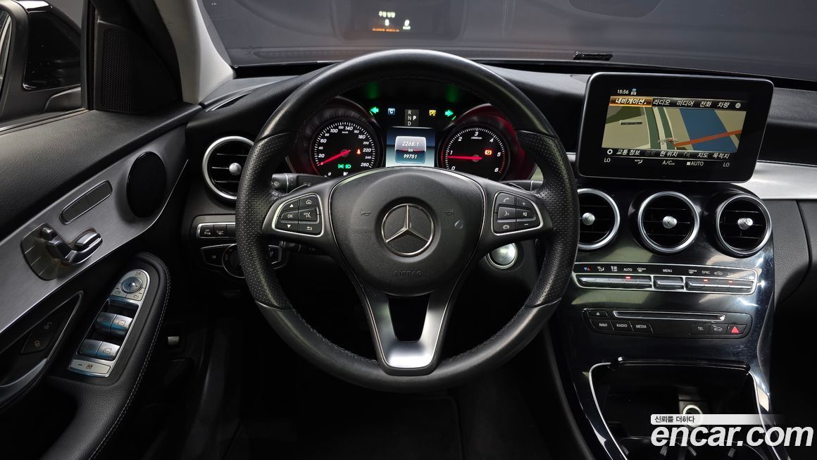 Mercedes-Benz C-Class 2018